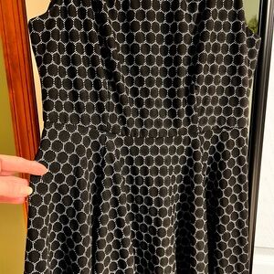 Elle Black and White Hexagon Midi Dress